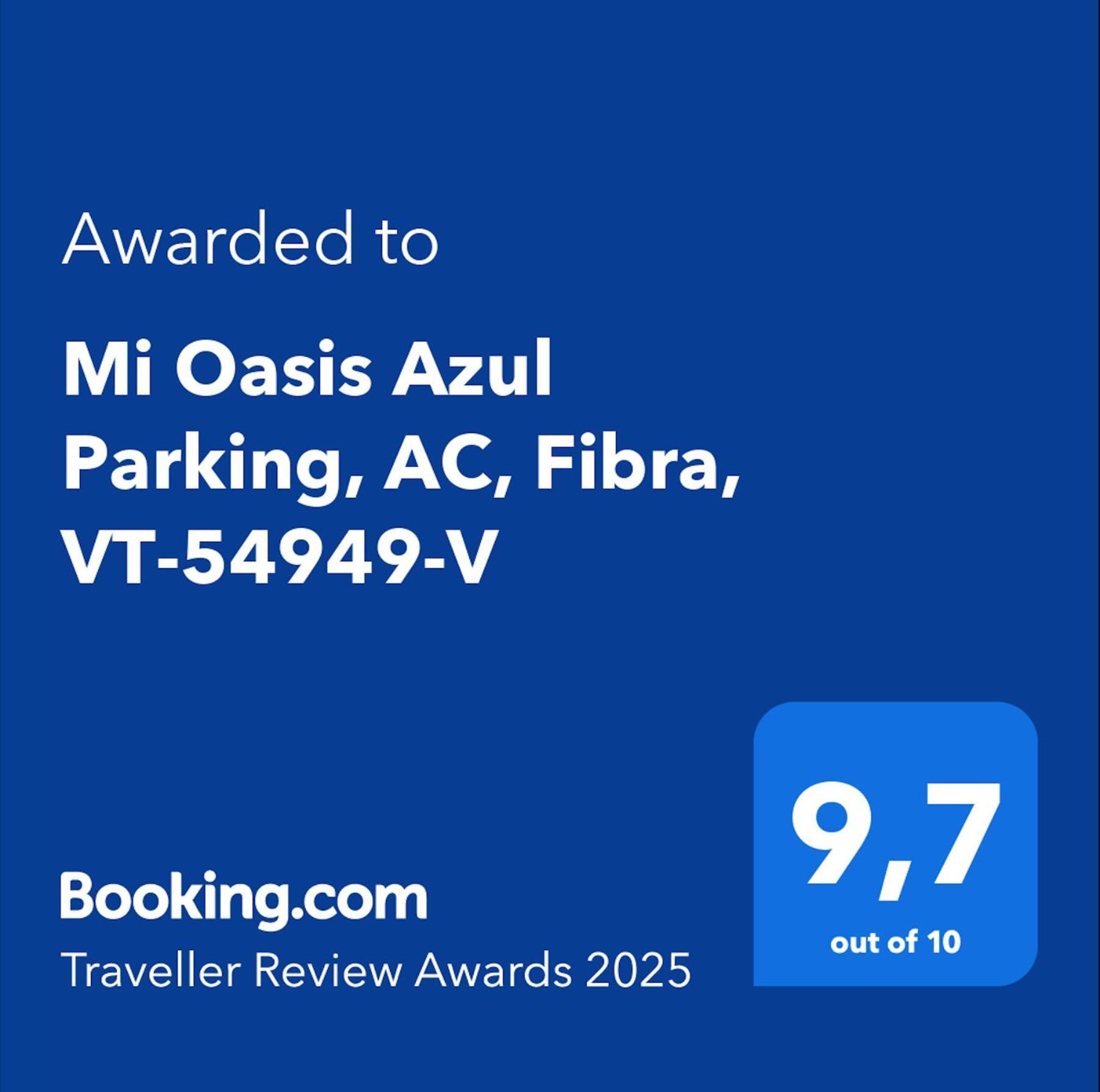 Mi Oasis Azul Parking, Ac, Fibra, Vt-54949-v * Sueca